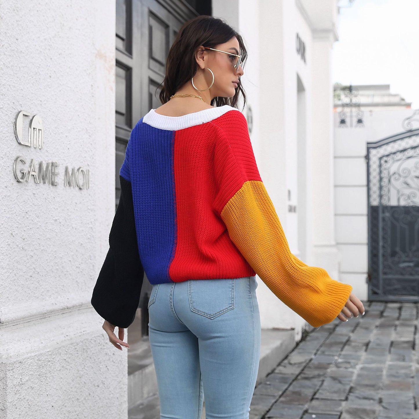 Women's Large Knitted Sweater with Color Block Design Ivyshape