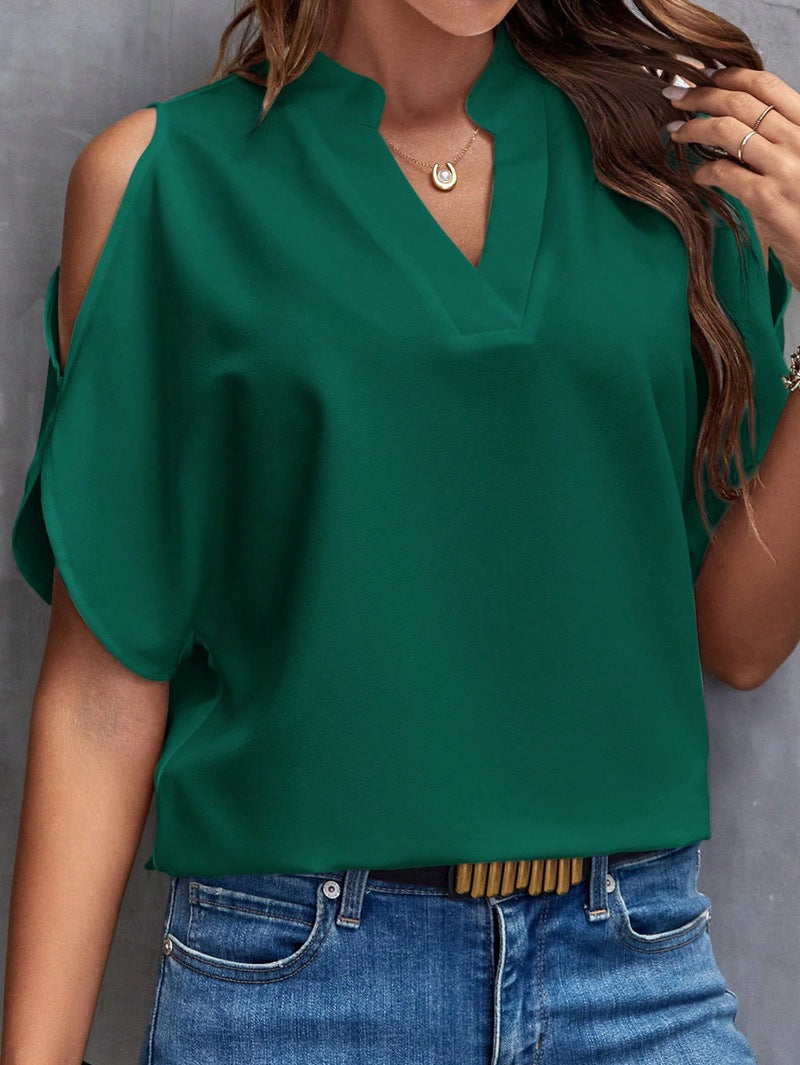 Ladies blouse with cut-out sleeves and elegant stand-up collar Ivyshape