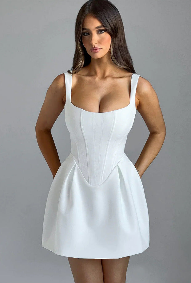 Ladies Chic Ball Dress with Structured Top and Flared Skirt Ivyshape