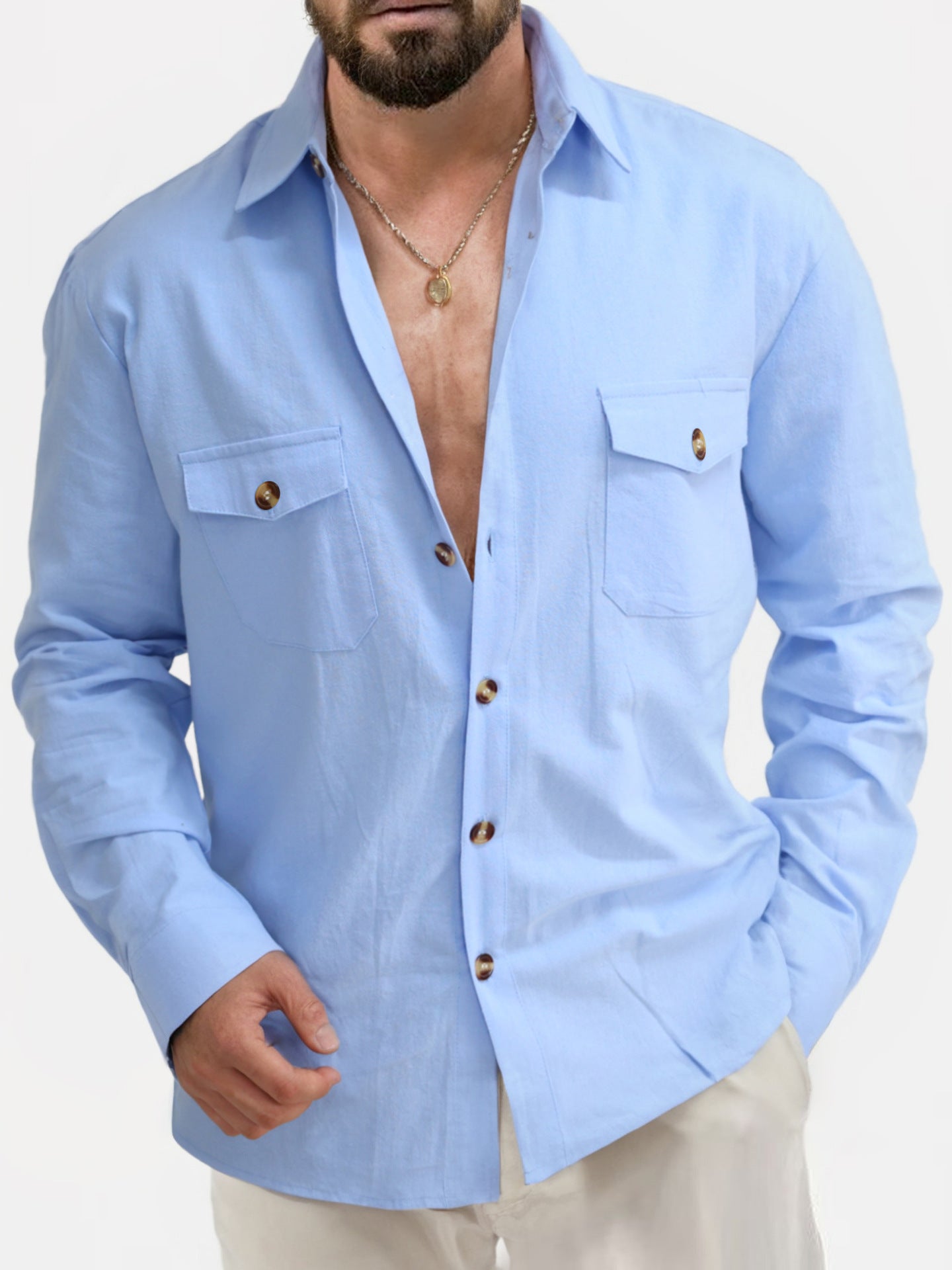 Men's casual shirt with modern buttons and practical chest pockets Ivyshape