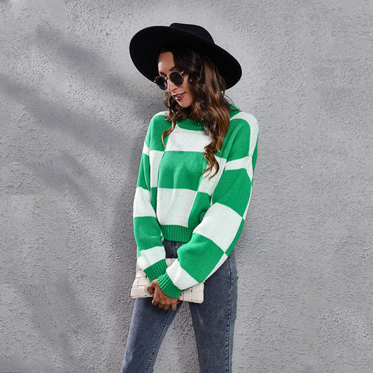Women's Casual Sweater in Modern Check Pattern Ivyshape