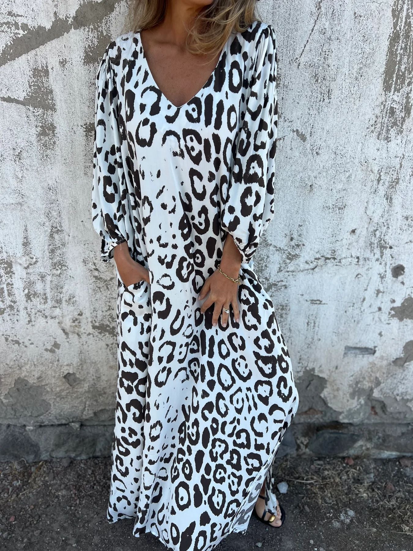 Ladies Long Sleeve Maxi Dress with Animal Print and Practical Pockets Ivyshape