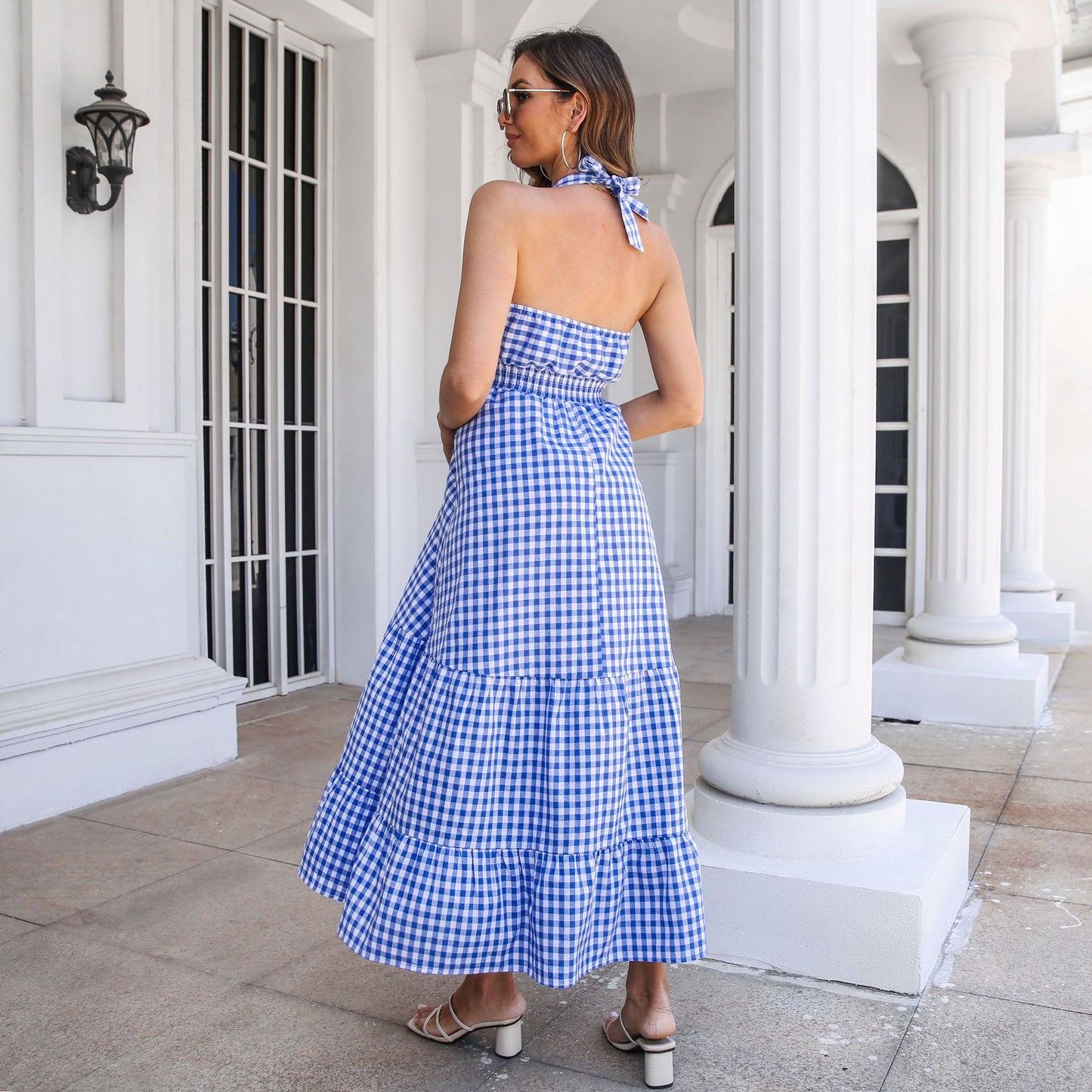 Ladies Max dress with V-neckline and ruffles Ivyshape