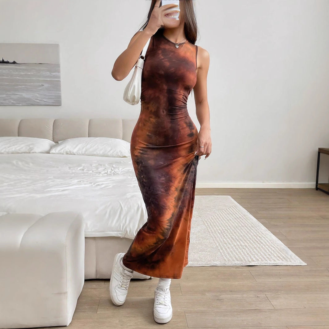 Women Elegant and figure-hugging maxi dress in modern tie-dye design Ivyshape