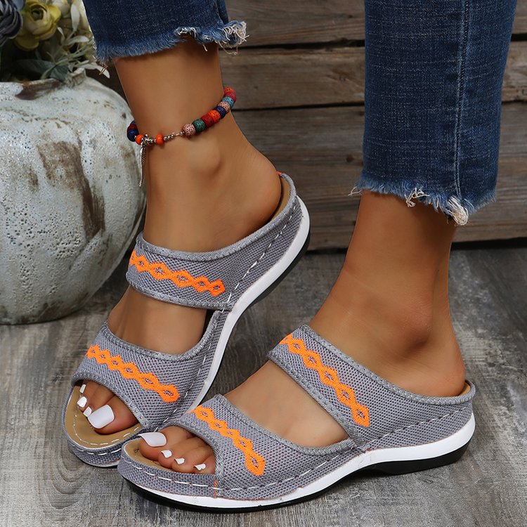 Women Comfortable and Airy House Sandals with Adjustable Straps Ivyshape