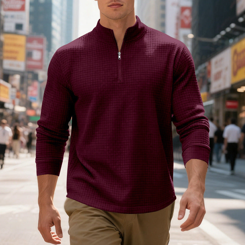 Men's sporty sweater with half zip and textured surface Ivyshape