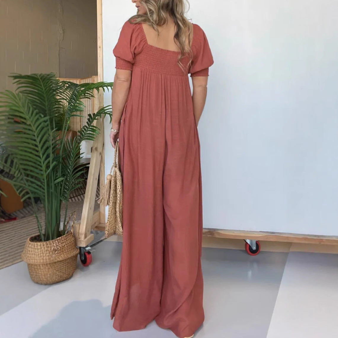 Women’s jumpsuit with wide leg and charming square neckline Ivyshape