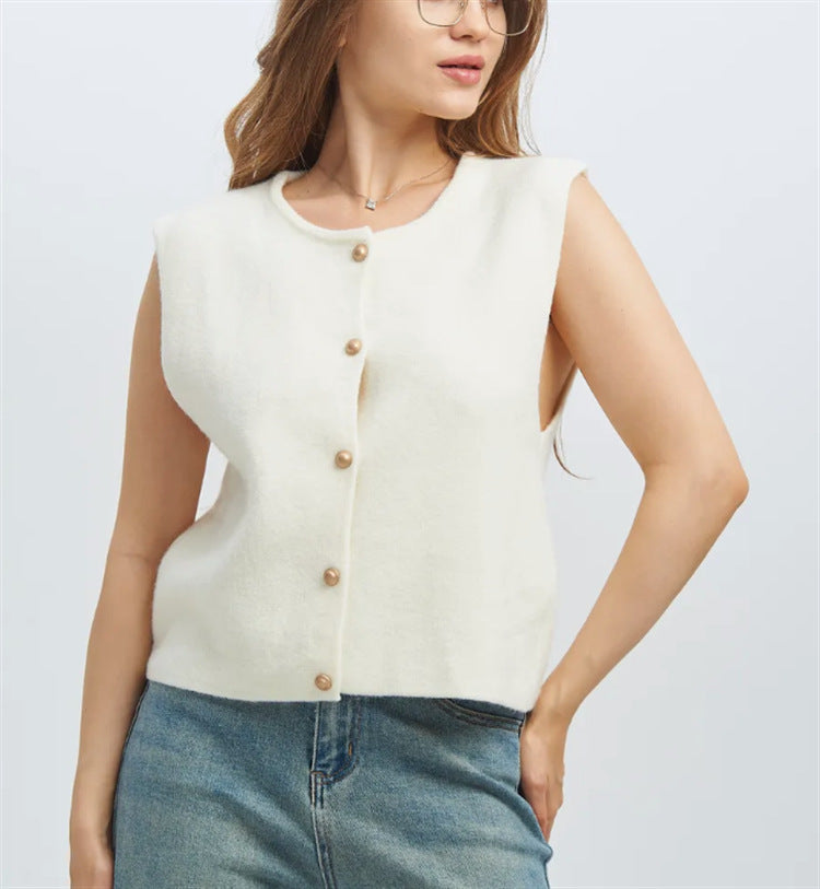 Ladies knit vest with elegant buttons Ivyshape