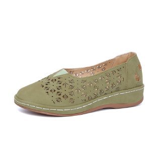 Women's casual shoes with floral cut-out design and comfortable sole Ivyshape