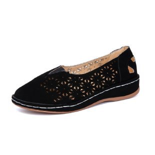 Women's casual shoes with floral cut-out design and comfortable sole Ivyshape