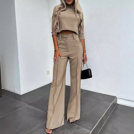 Women elegant set of cropped top and wide-cut trousers Ivyshape