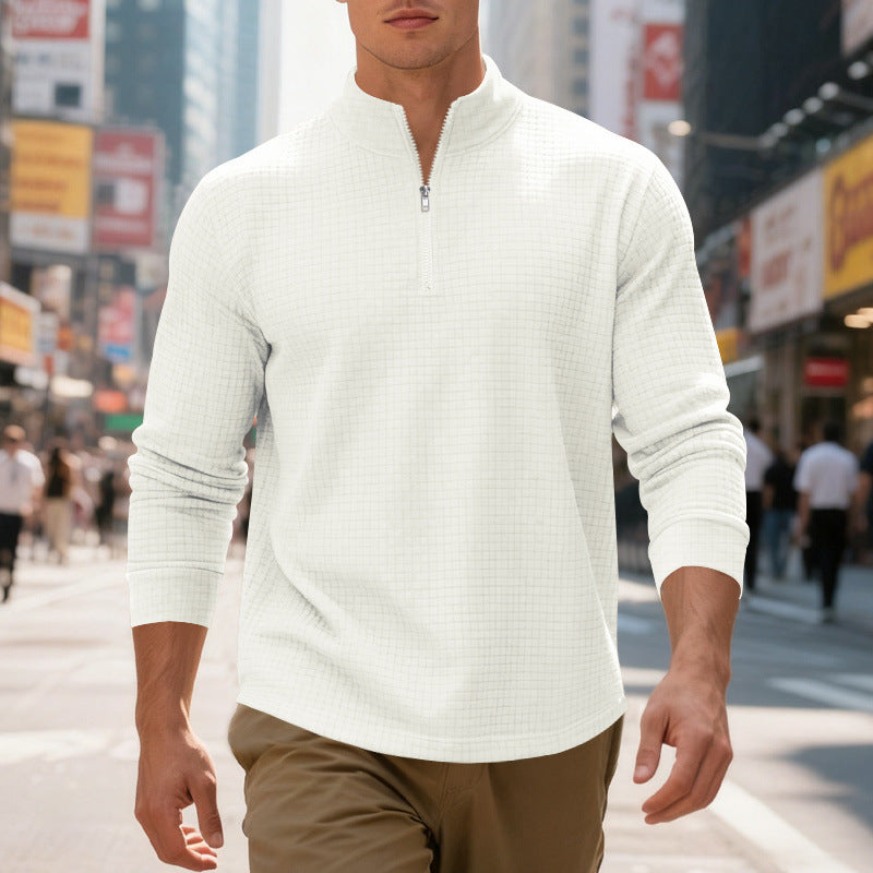 Men's sporty sweater with half zip and textured surface Ivyshape