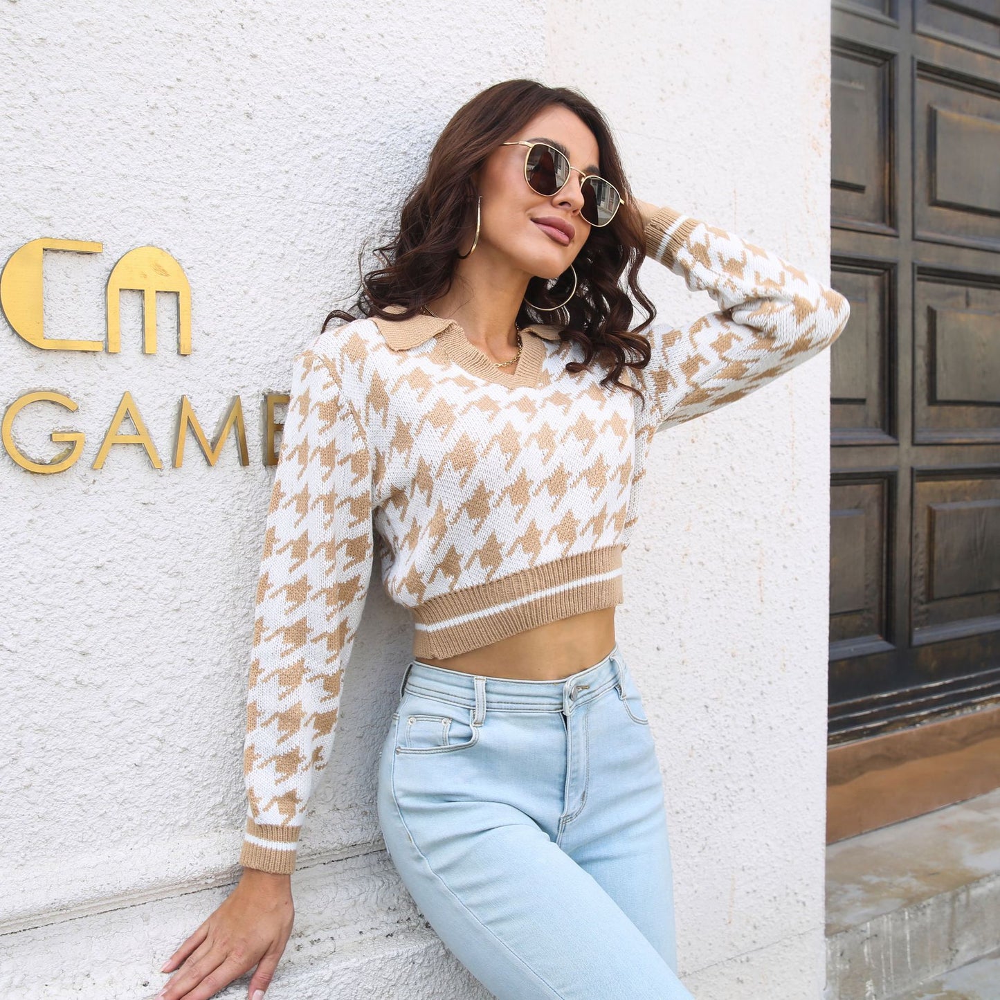 Women's Cropped Sweater with Classic Houndstooth Pattern and Polo Collar Ivyshape