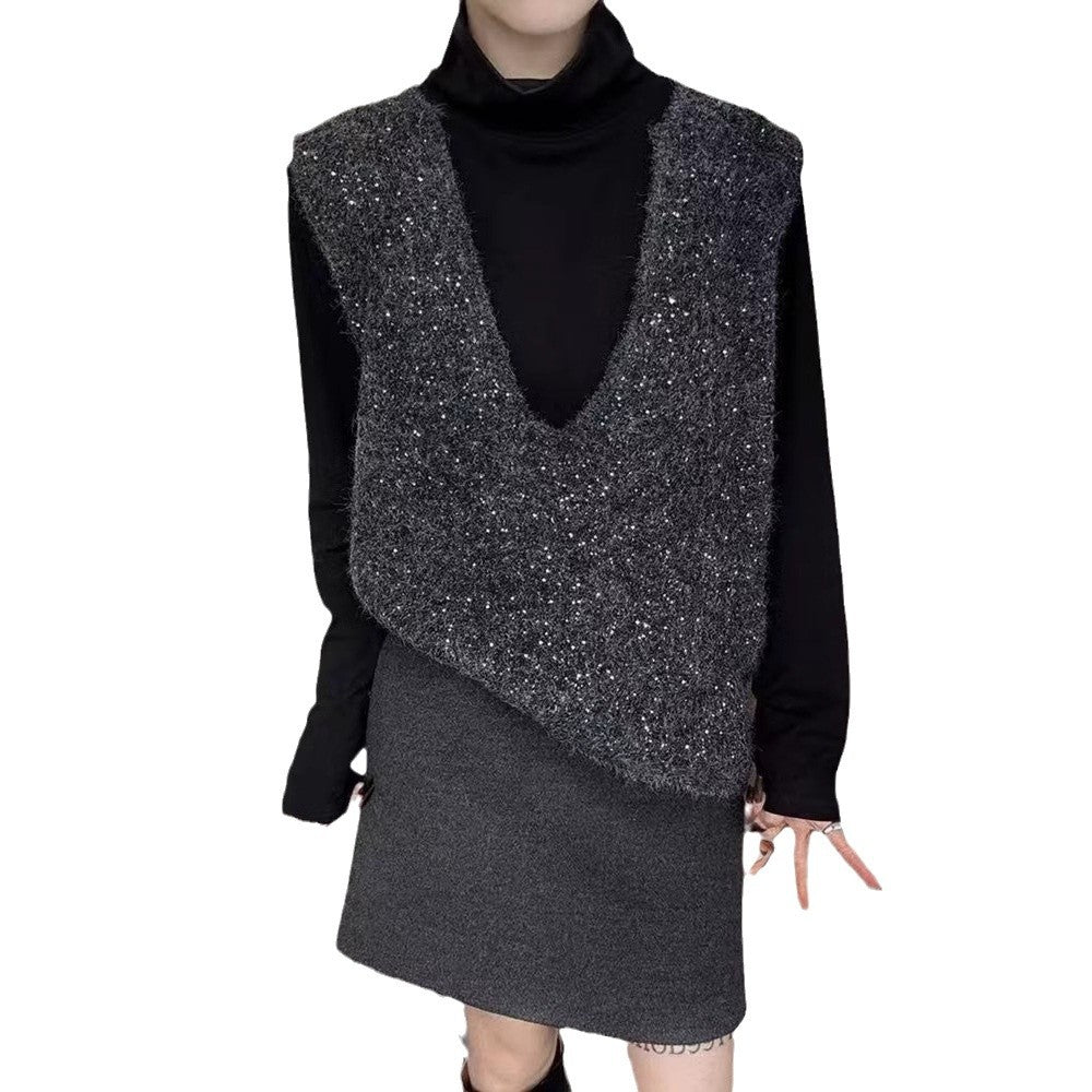 Women's knitted vest with deep V-neck and loose fit Ivyshape