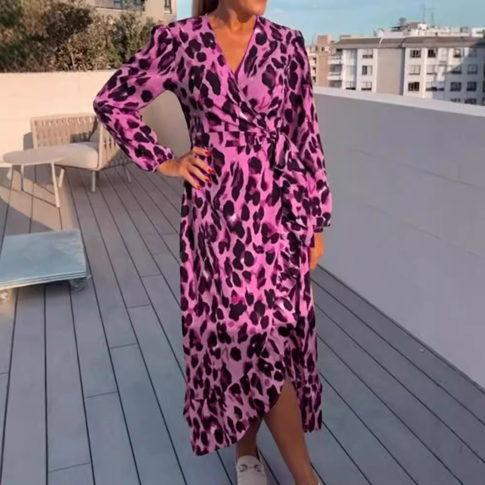 Women's wrap dress with elegant leopard pattern and voluminous sleeves Ivyshape