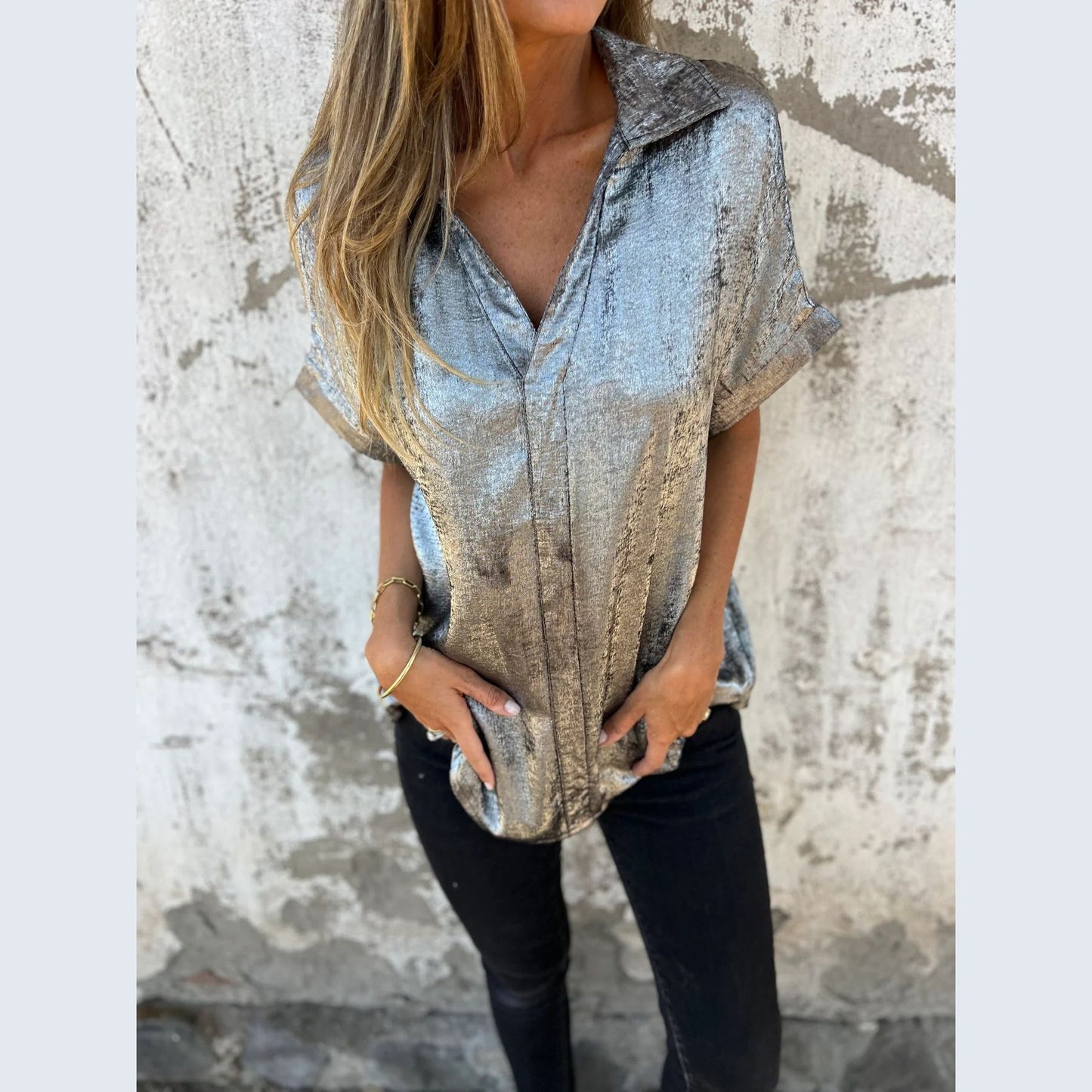 Women Elegant Short Sleeve Blouse made of Shiny Material Ivyshape