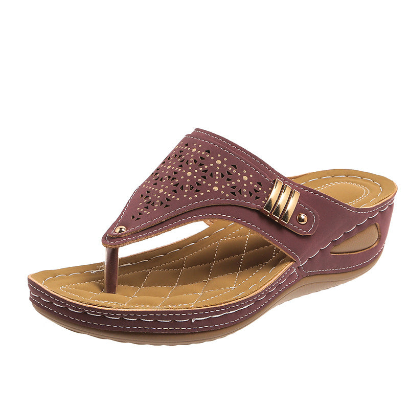 Women Elegant Thong Sandals with Floral Cut-Out Design and Padded Sole Ivyshape