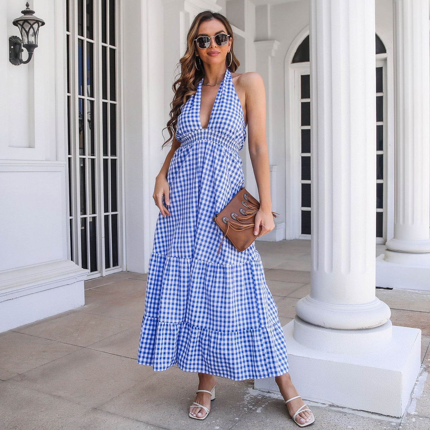 Ladies Max dress with V-neckline and ruffles Ivyshape