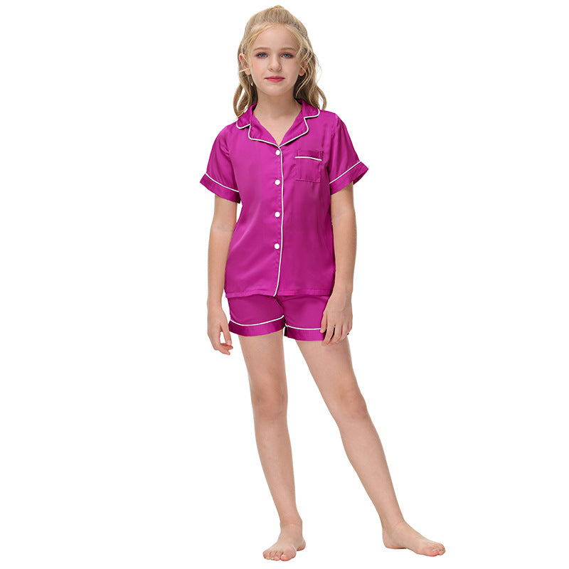 Women's Pajama Set made of lightweight and breathable satin Ivyshape