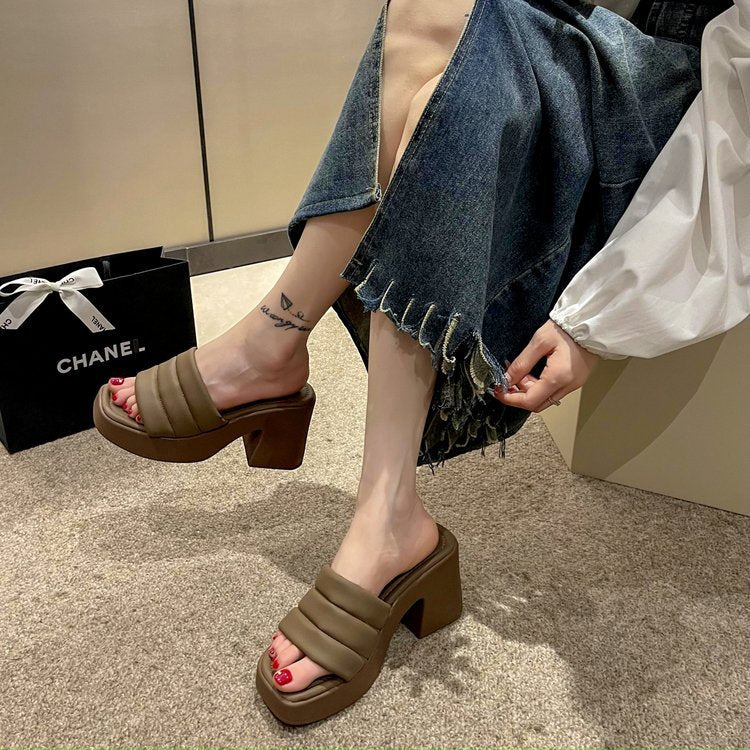 Ladies platform slides with wide strap design and stylish block heel Ivyshape