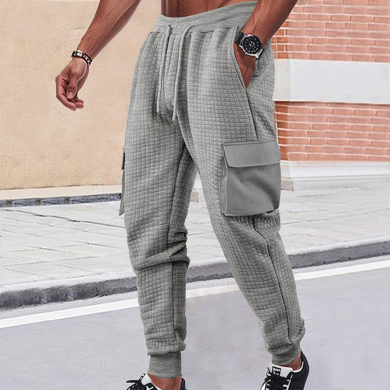 Men's leisure cargo pants with a comfortable fit and practical pockets Ivyshape