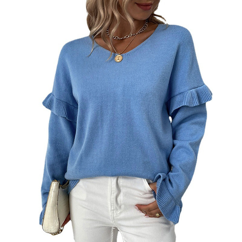 Women elegant sweater with ruffle details and V-neck Ivyshape
