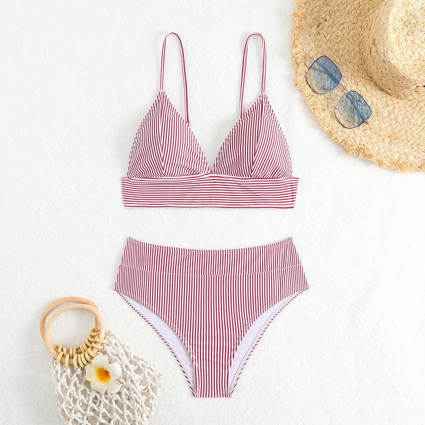 Women's bikini set with high-cut bottom and strapless top Ivyshape