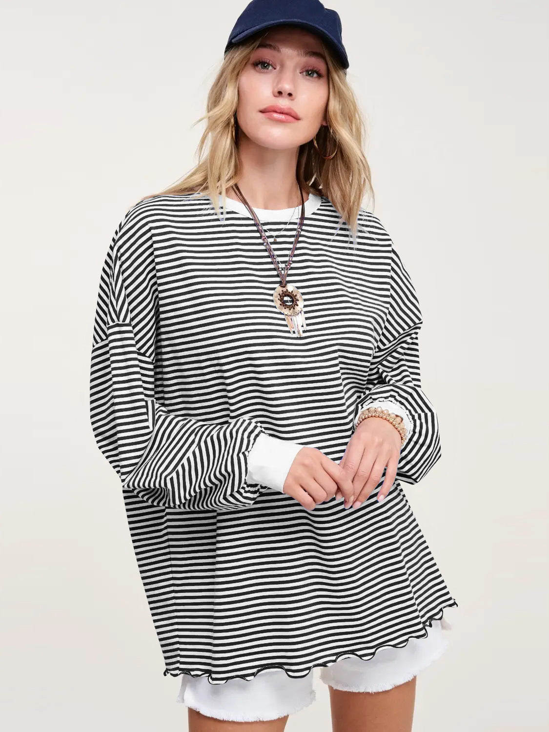 IvyShape | Striped long sleeve sweatshirt