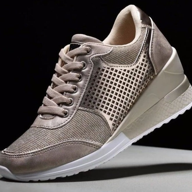 Women's fashionable wedge sneakers with stylish animal print and breathable surface Ivyshape