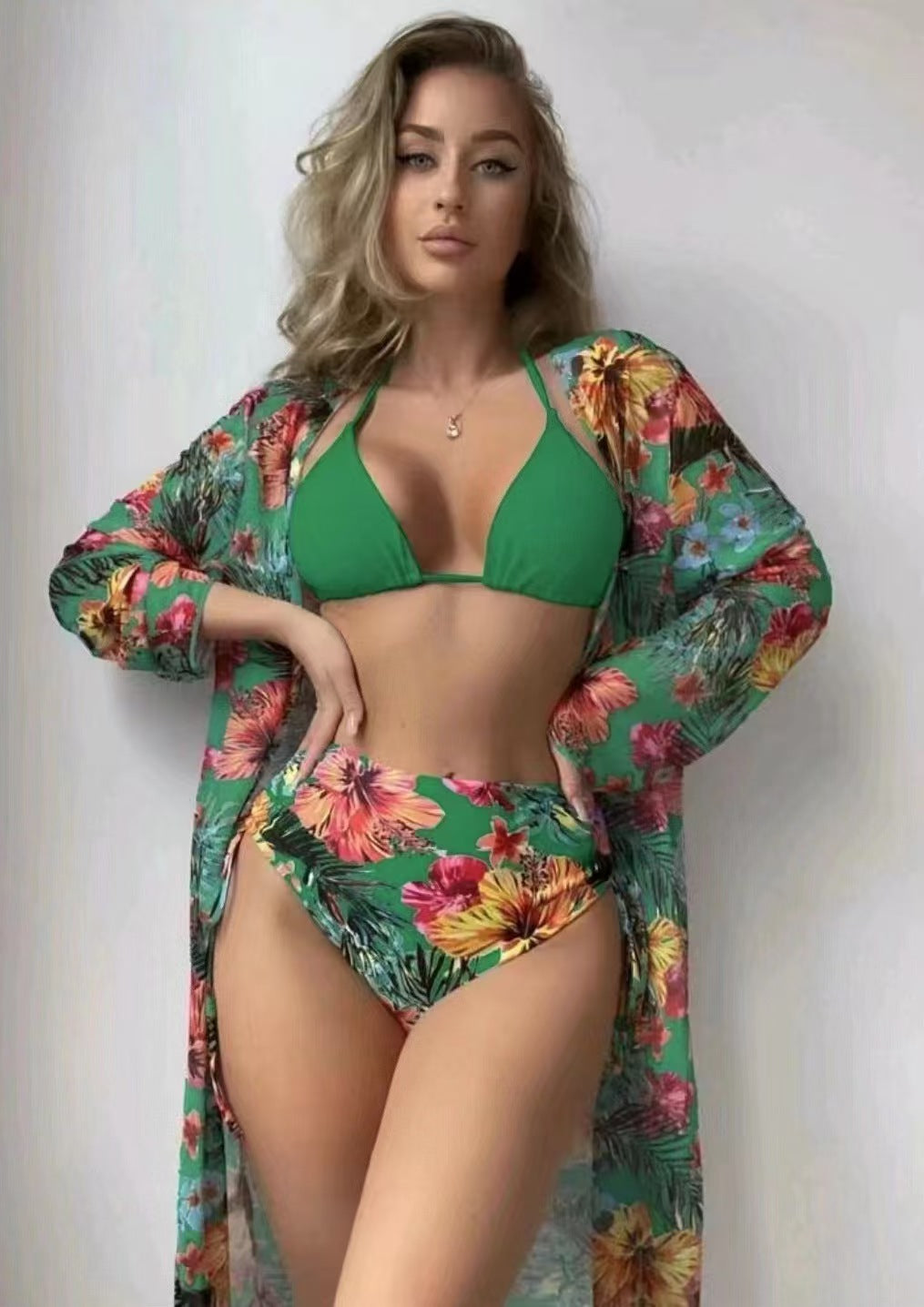 Women's bikini set with floral design and high waist Ivyshape