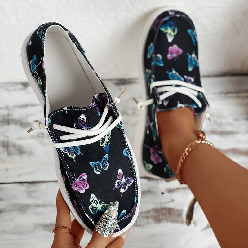 Ladies casual shoes with cheerful cloverleaf design Ivyshape