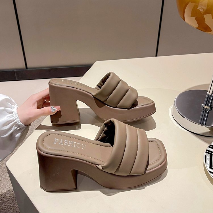 Ladies platform slides with wide strap design and stylish block heel Ivyshape