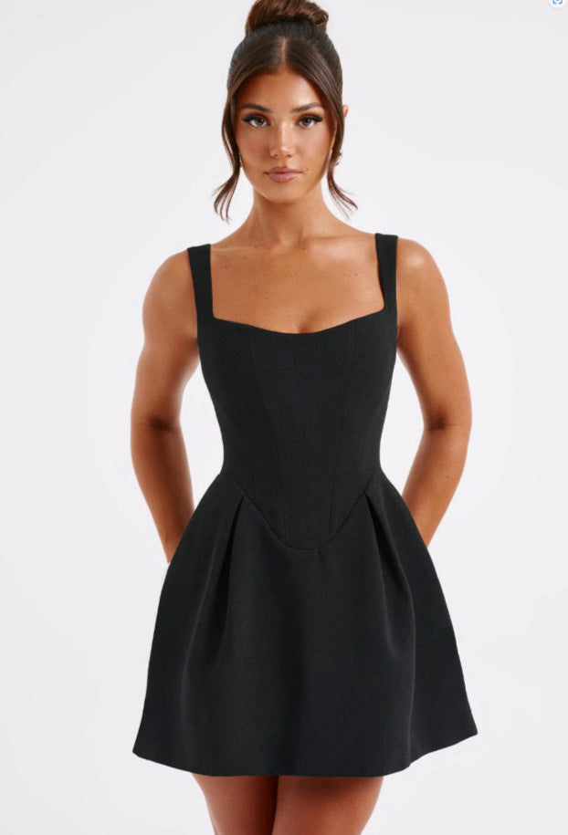 Ladies Chic Ball Dress with Structured Top and Flared Skirt Ivyshape