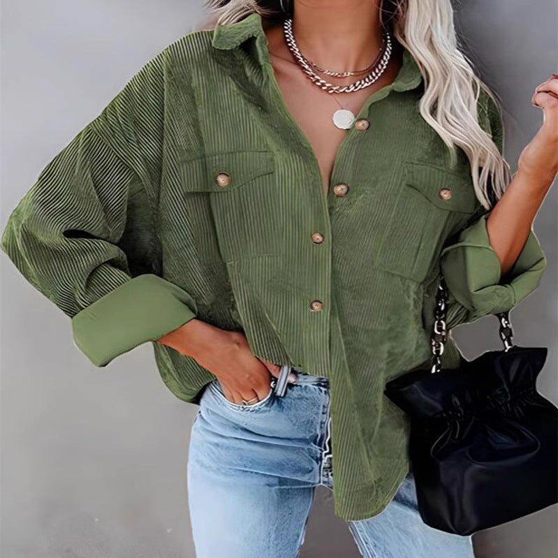 Women's utility jacket with detailed button and pocket design Ivyshape