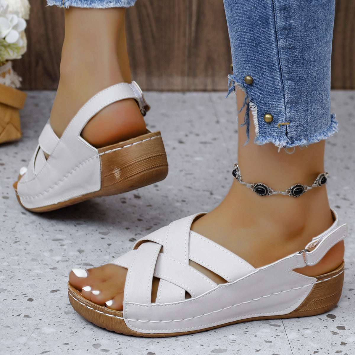 Women's Comfortable Wedge Sandals with Closed Heel and Adjustable Strap Ivyshape