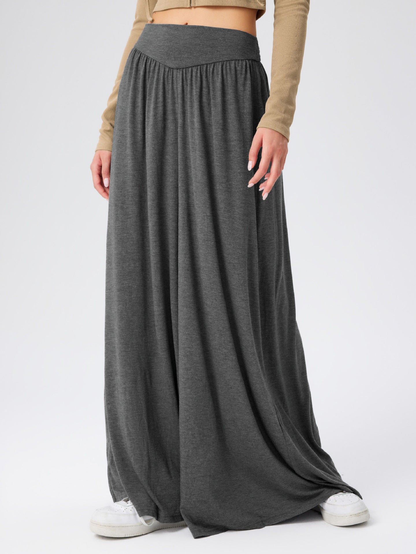 Women Loose-fitting jersey trousers with elastic waist and elegant drape Ivyshape