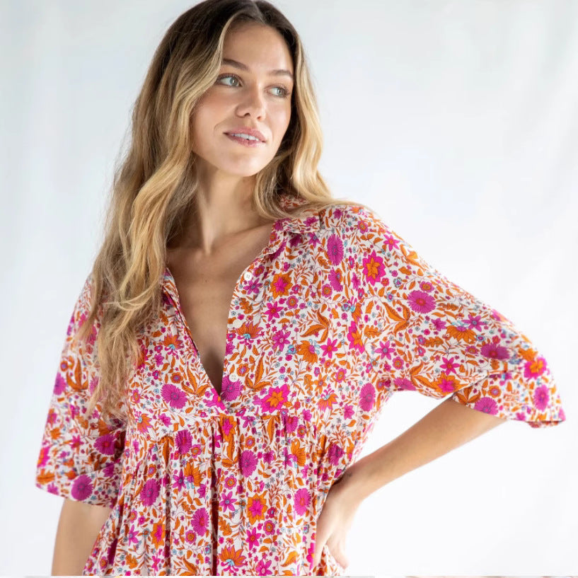 Ladies airy summer dress with floral design and practical pockets Ivyshape