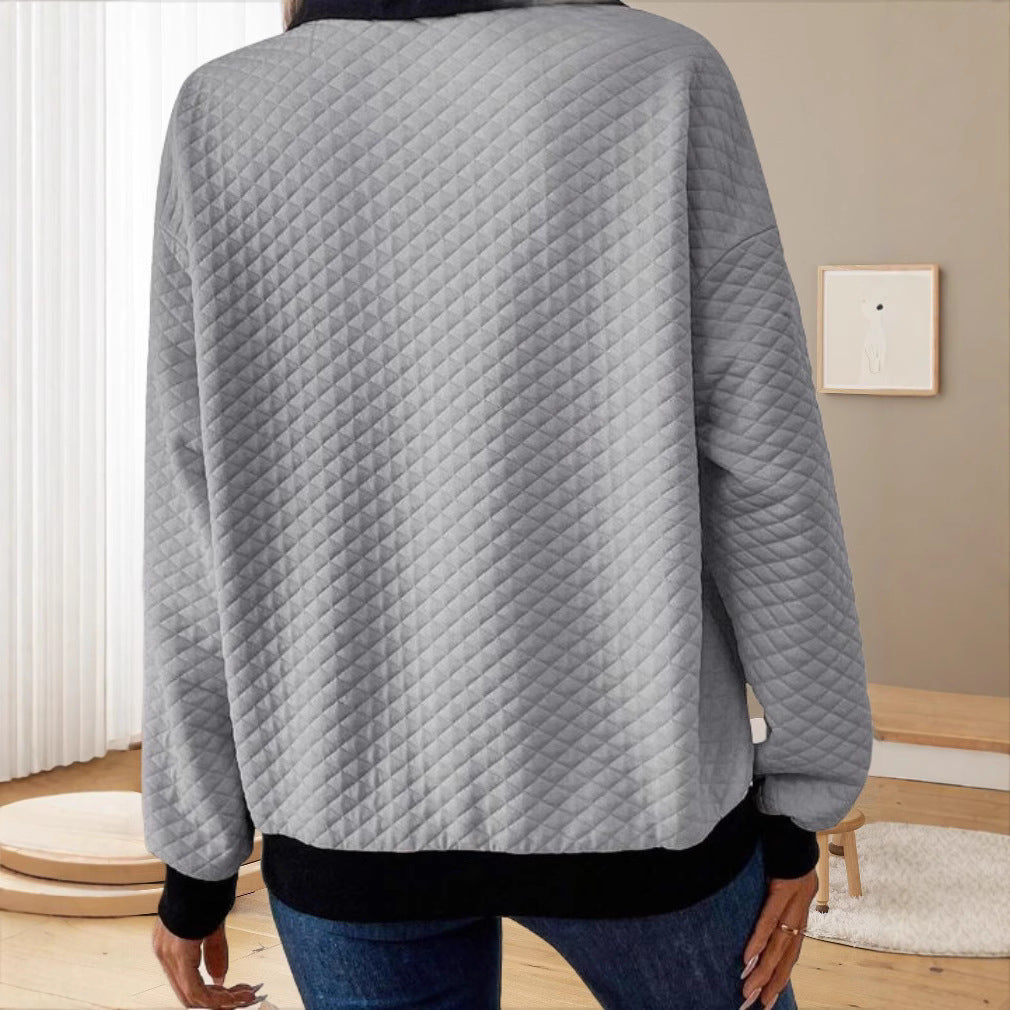 Women's quilted pullover with collar and button placket Ivyshape