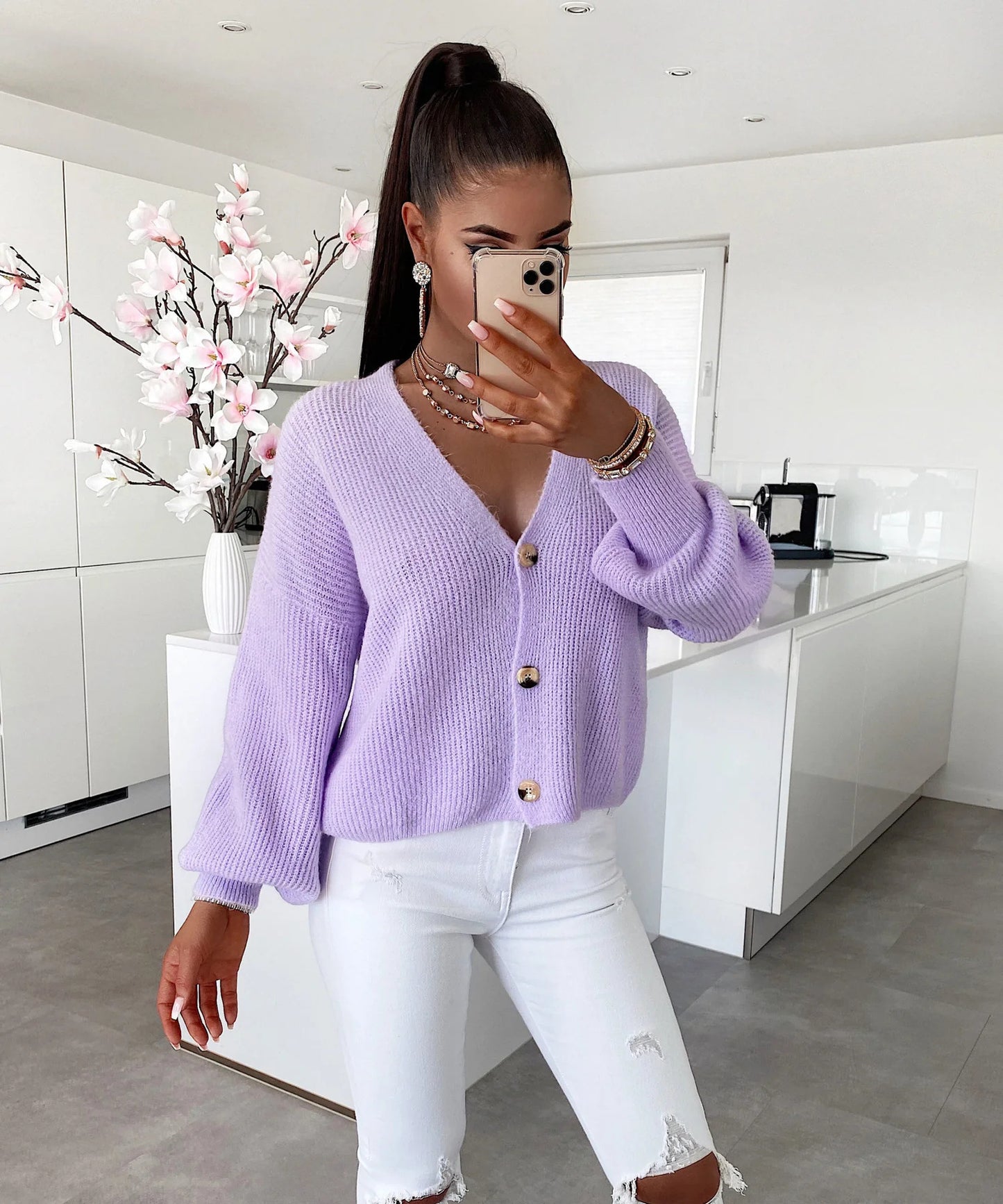 Women's cardigan with voluminous sleeves and high-quality wooden buttons Ivyshape