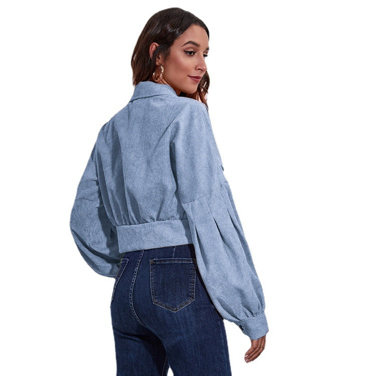 Women's short jacket made of mixed materials with casual puff sleeves and large pockets Ivyshape