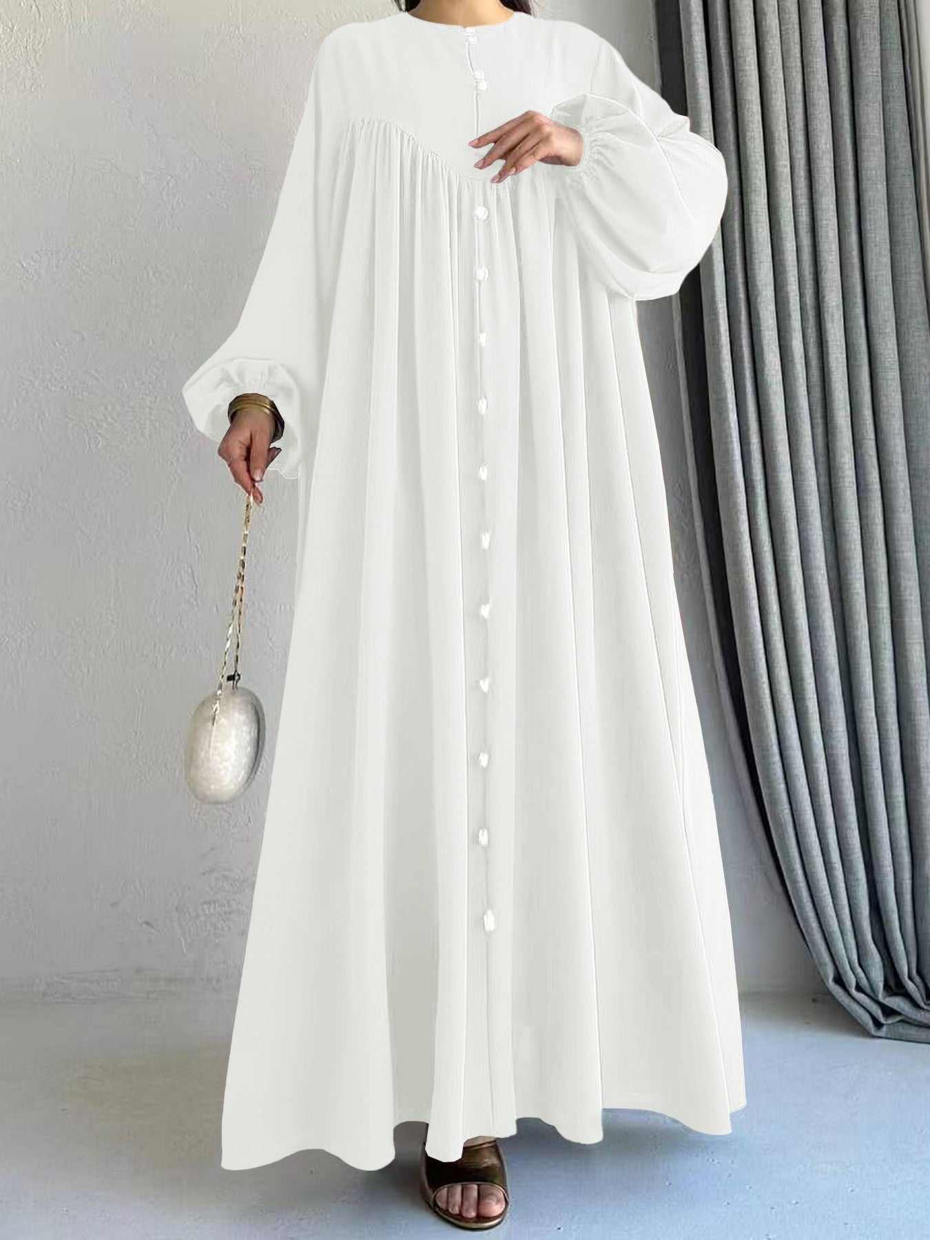 Women's Maxi Silhouette Dresses with Button Details and Feminine Cut Ivyshape