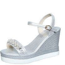 Women's wedge sandals with elegant glitter accents and adjustable strap Ivyshape