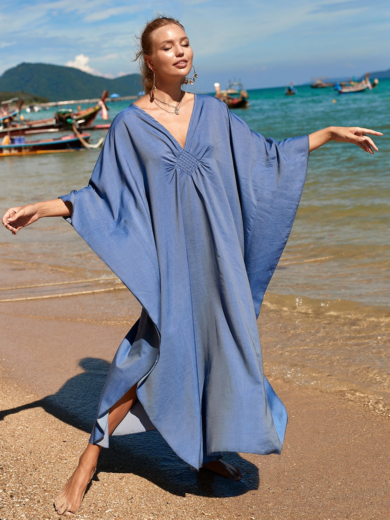 Women's maxi dress with elegant wing sleeves and V-neck Ivyshape