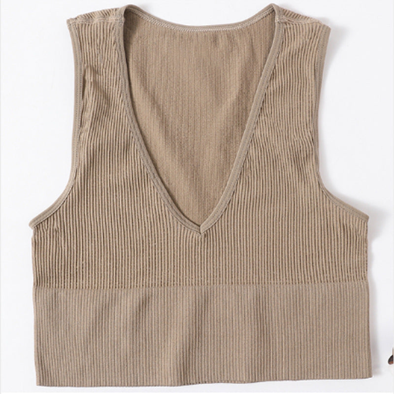 Ladies sporty V neck crop top made of ribbed knit Ivyshape