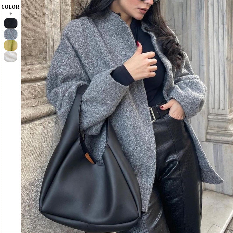 Women's Oversize Softshell Jacket with Large Collar and Practical Pockets Ivyshape