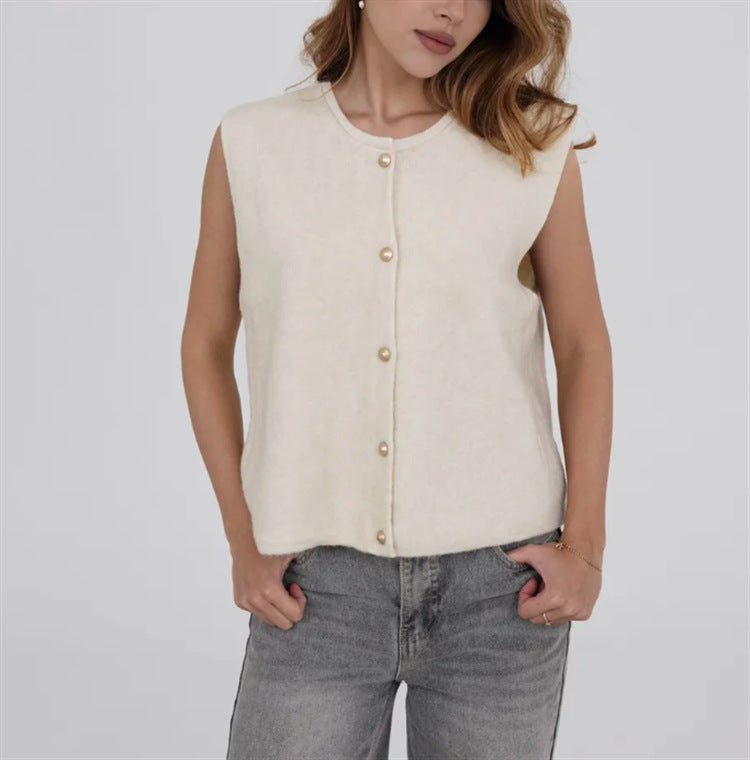 Ladies knit vest with elegant buttons Ivyshape