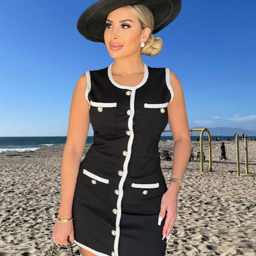 Women Elegant Sleeveless Dress with Decorative Buttons and Contrast Details Ivyshape