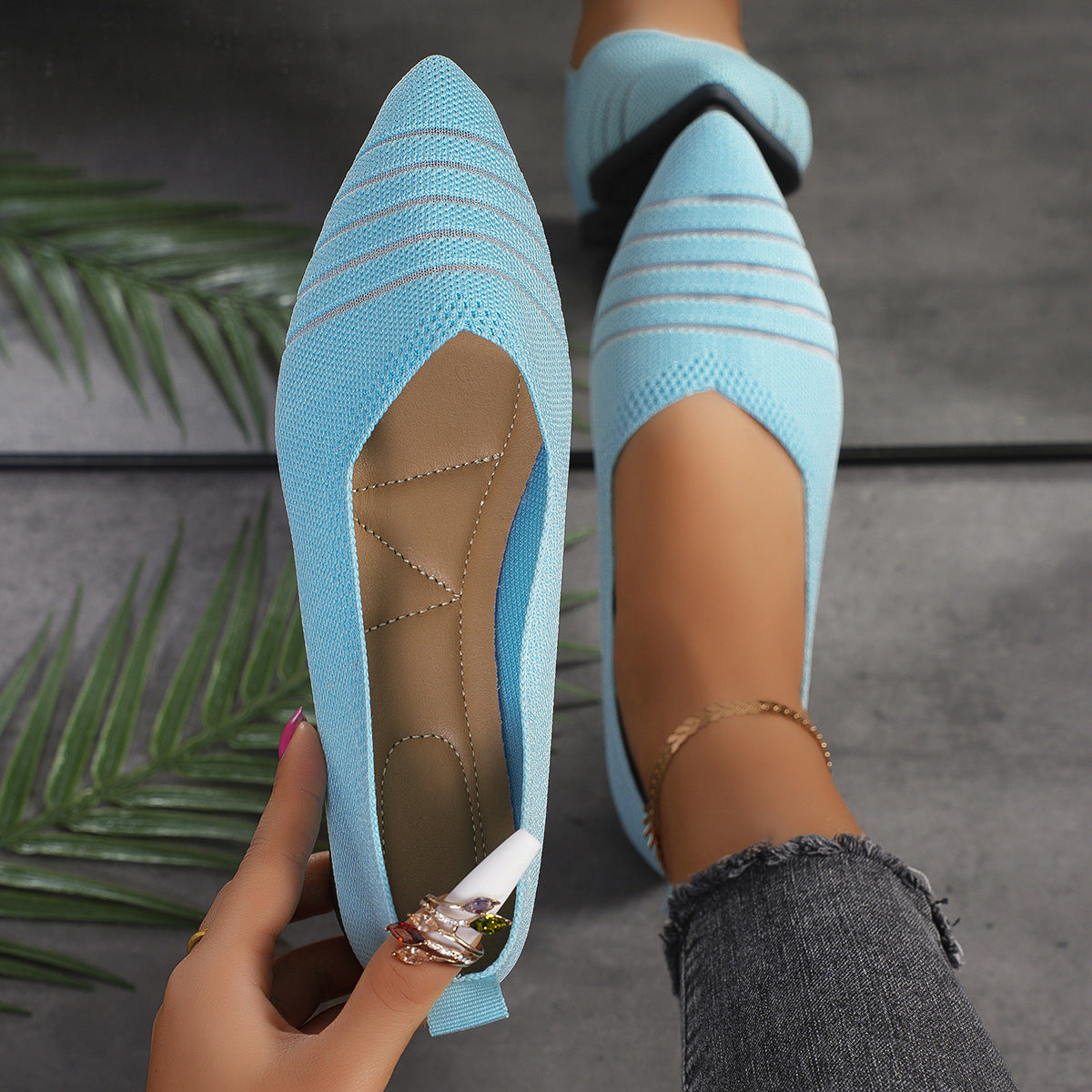 Women striped knit pointed shoe flats Ivyshape