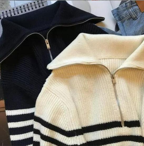 IvyShape | Color-Blocked Striped Half-Open Zipper Sweater