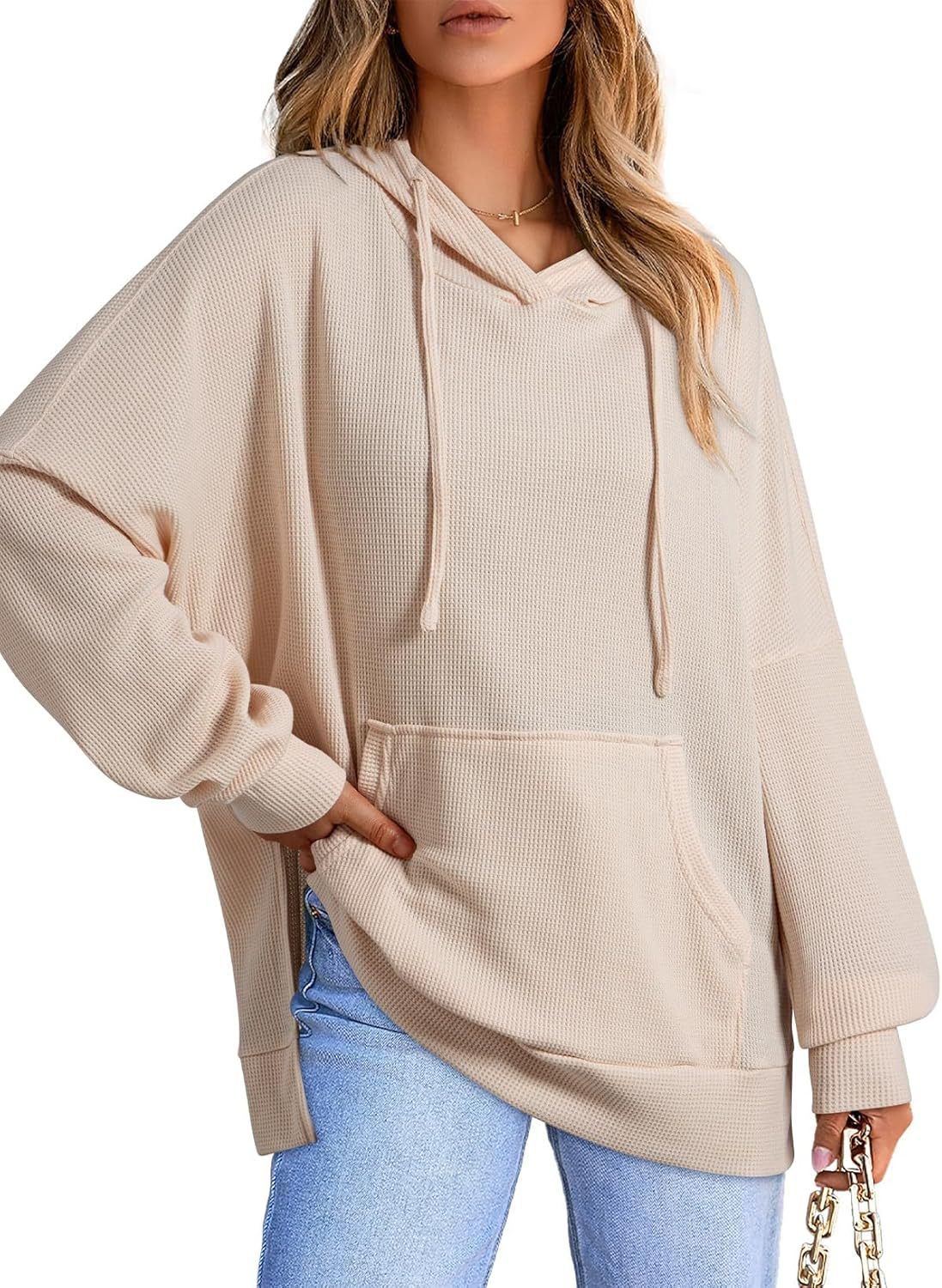 Women's Oversized Hoodie with Practical Pockets and Side Slits Ivyshape